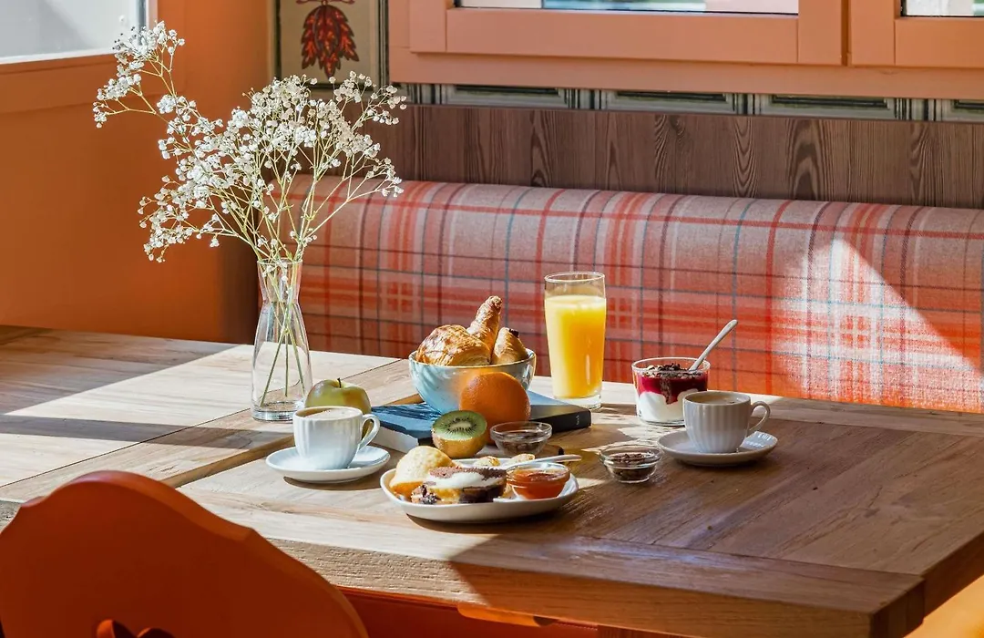 Ibis Styles Annecy Centre Gare-1