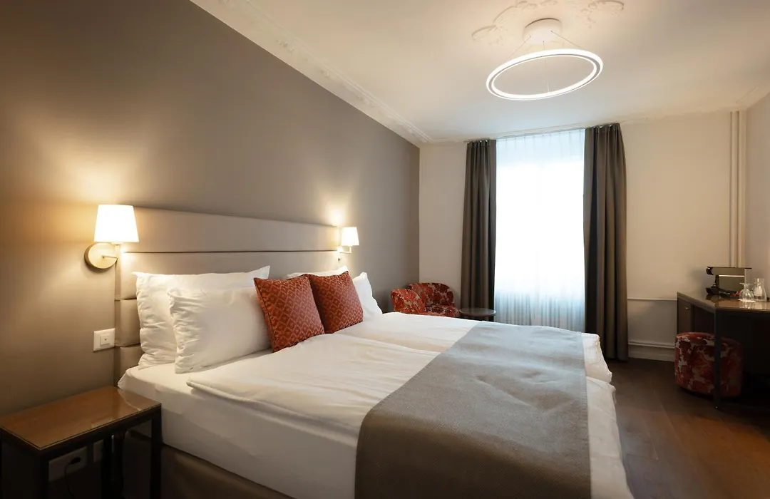 Hotel Des Alpes-1