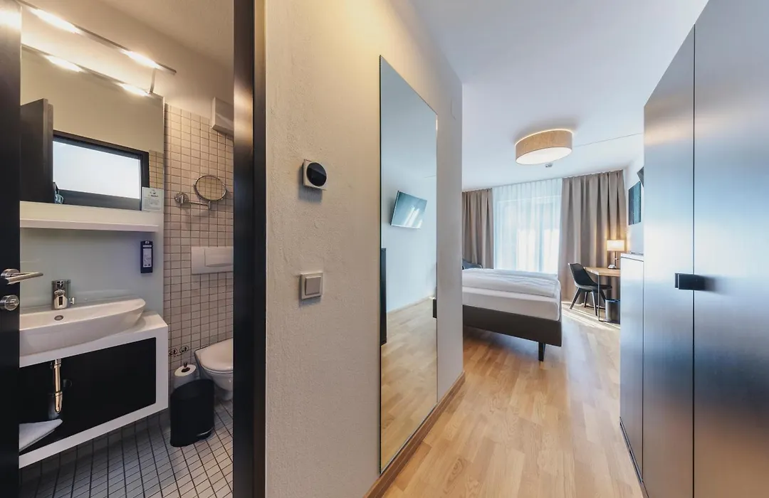 Montfort - das Hotel-1
