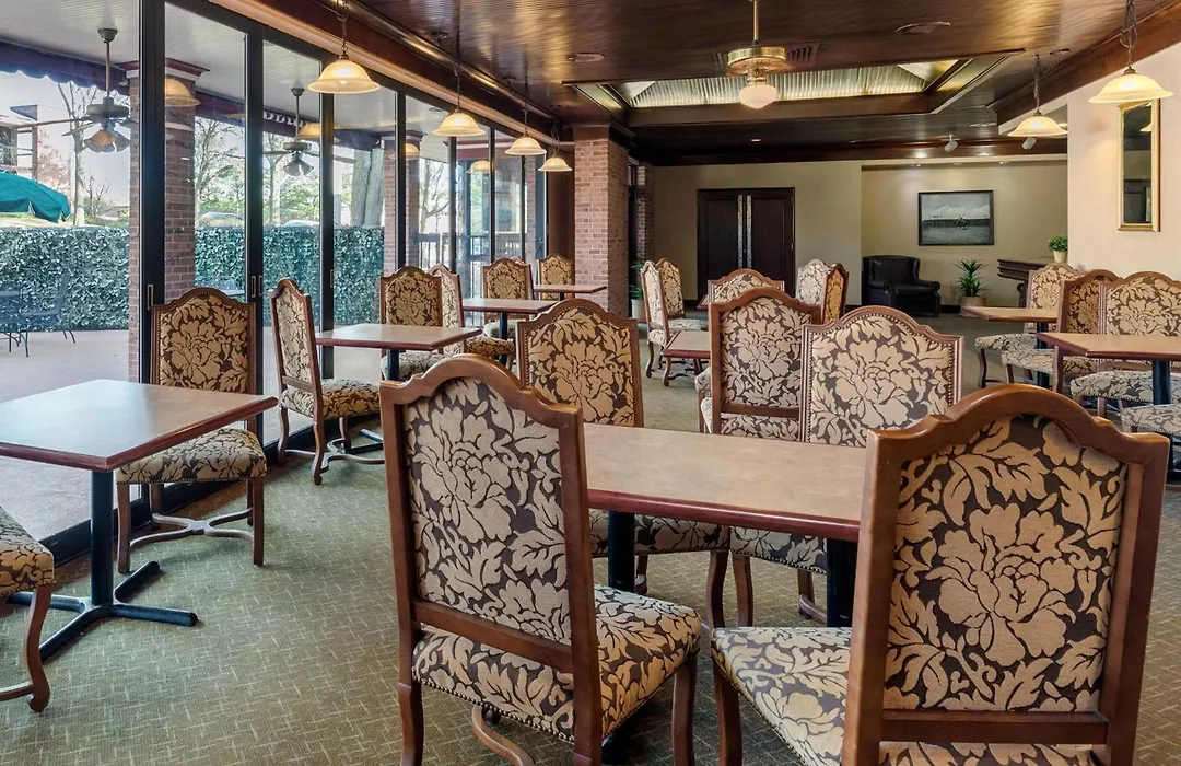 Magnuson Grand Hotel And Conference Center Tyler-1