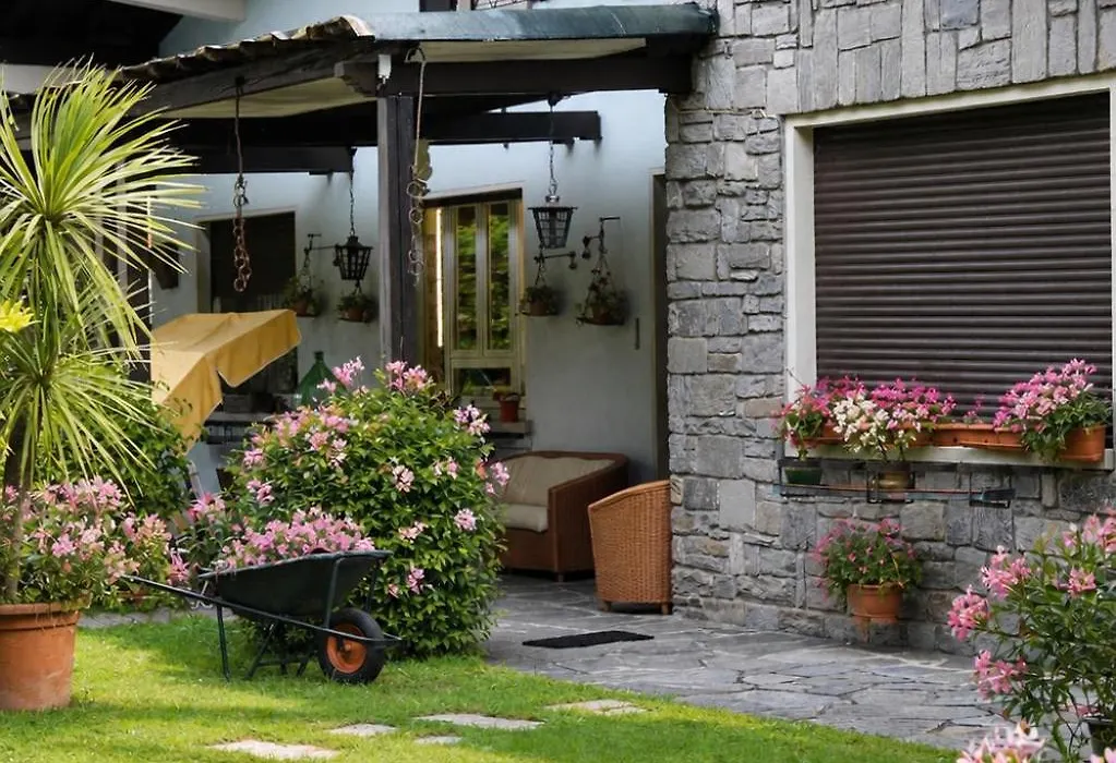 Bed&Breakfast Gli Oleandri-1