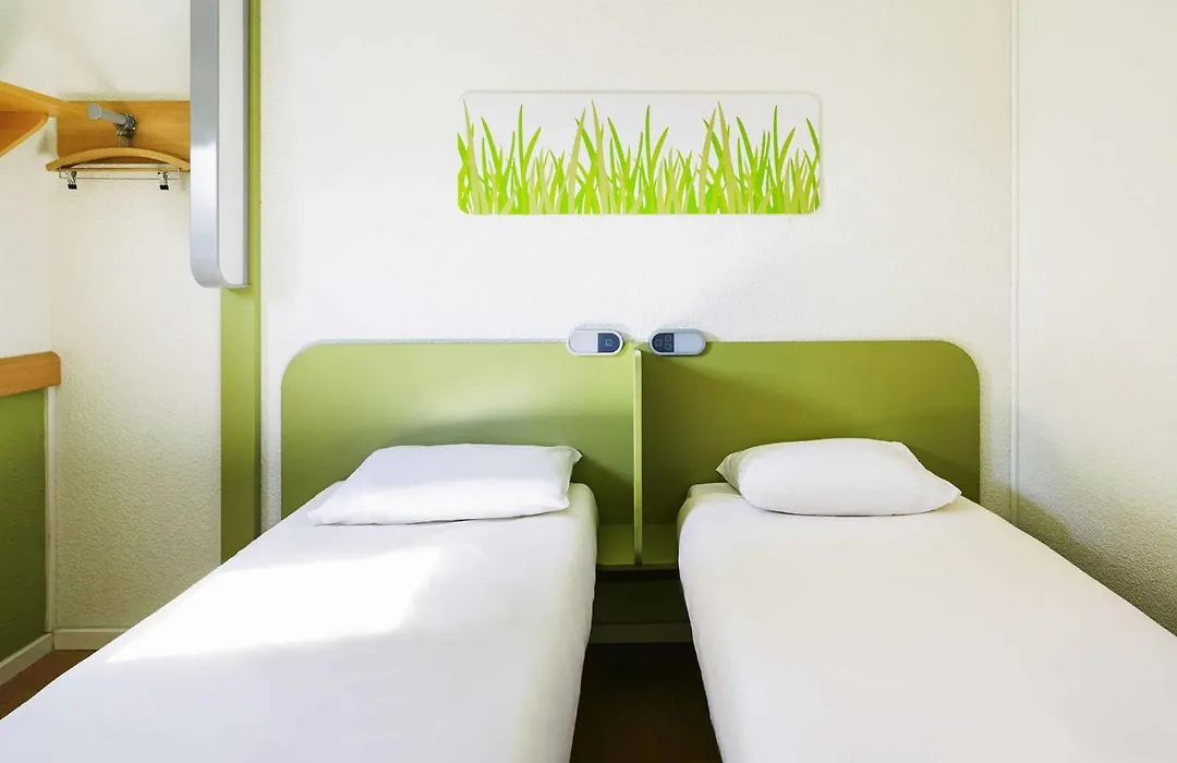 Ibis Budget Chartres-1