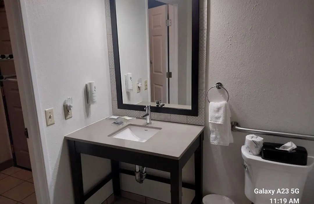 Country Inn & Suites By Radisson, Platteville, Wi-1
