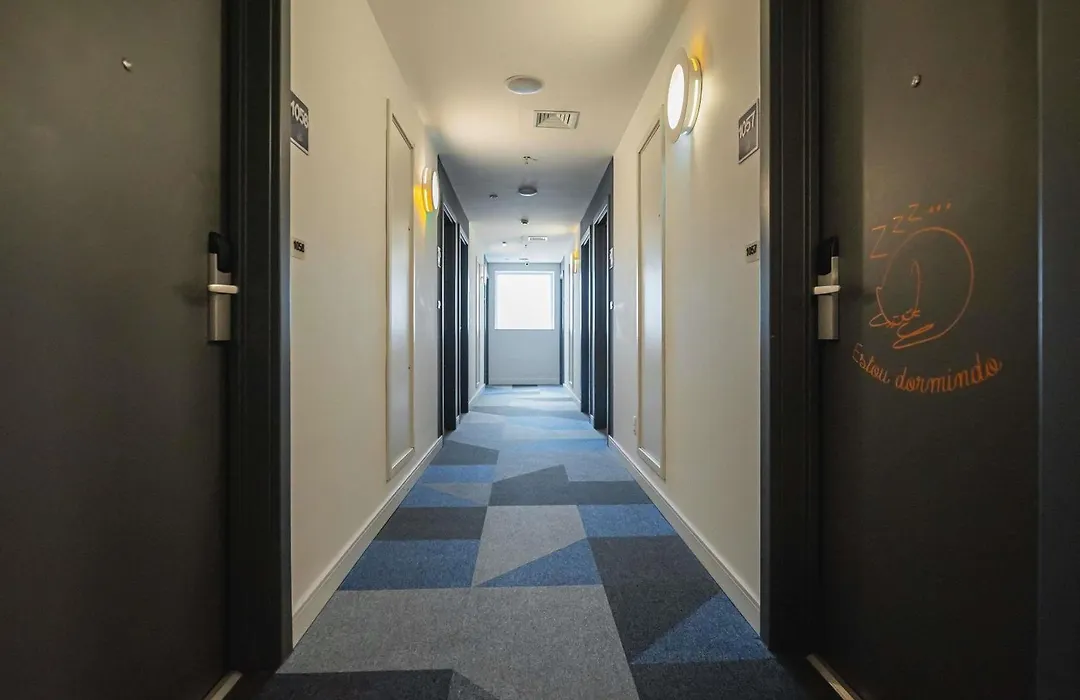 Ibis Budget Santos Gonzaga-1