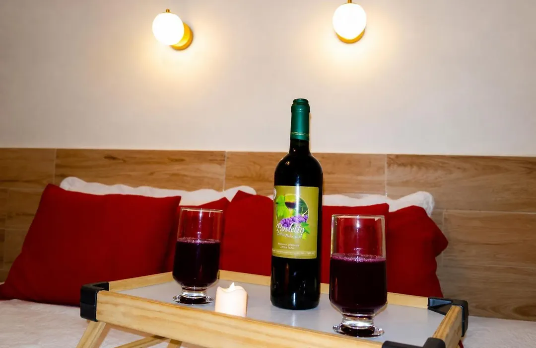 Casa da Vovó na Pousada Sitio Pauletto - com Cozinha, Churrasqueira e Decoração-1