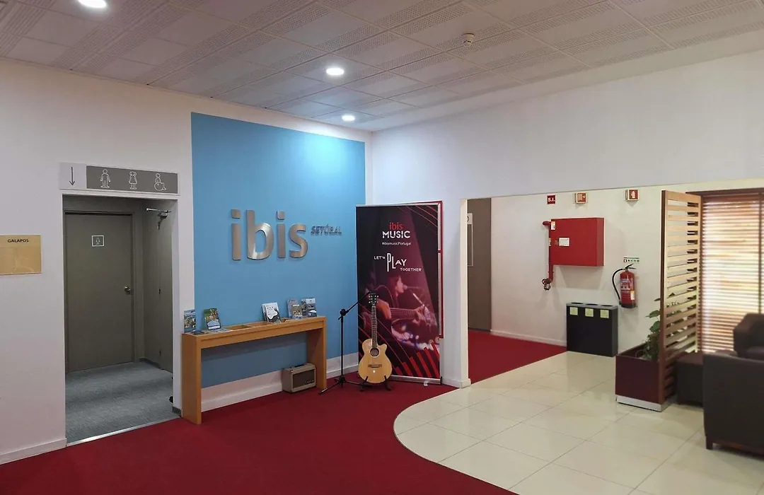 Hotel Ibis Setubal-1