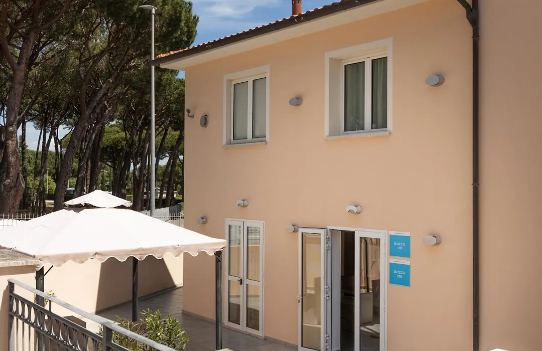 Bolgheri Marina Resort-1