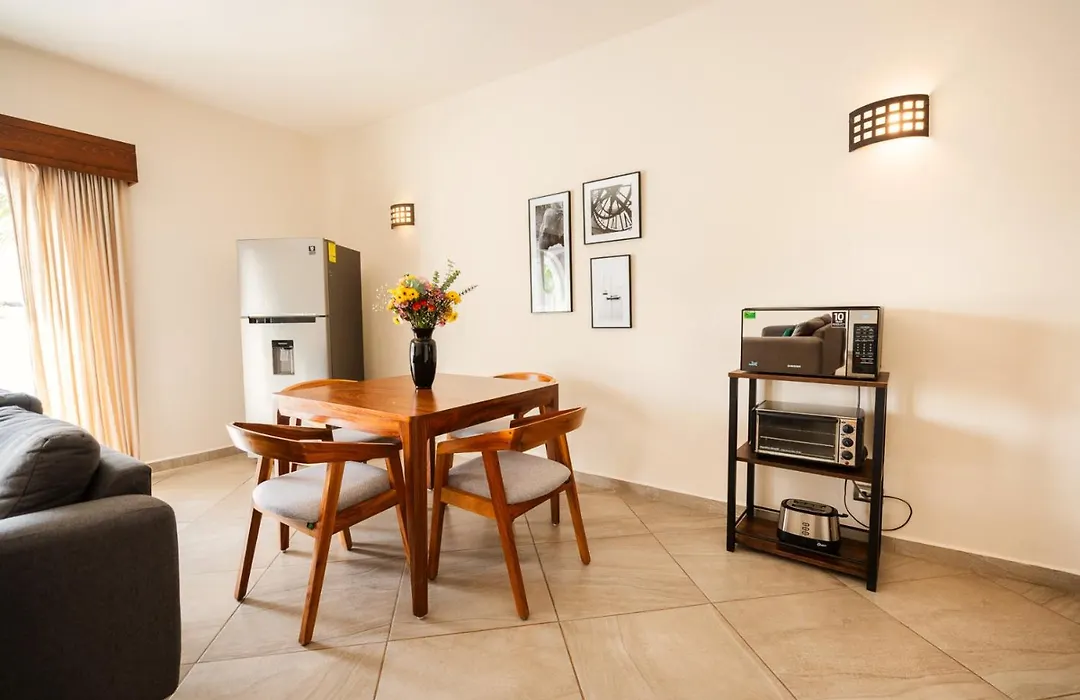 Hotel & Suites El Moro-1