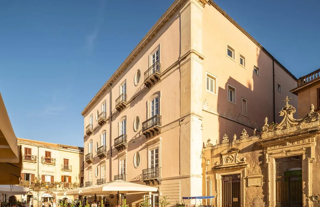 Palazzo Artemide - Vretreats, An Slh Hotel-1