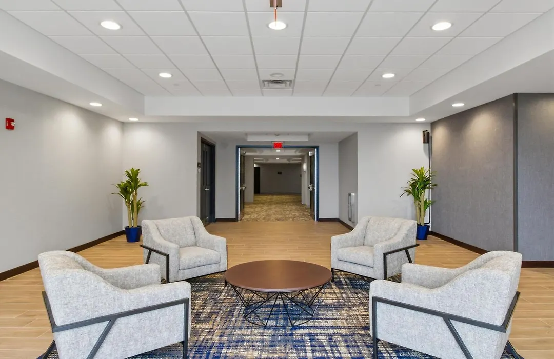 Embassy Suites Buffalo-1