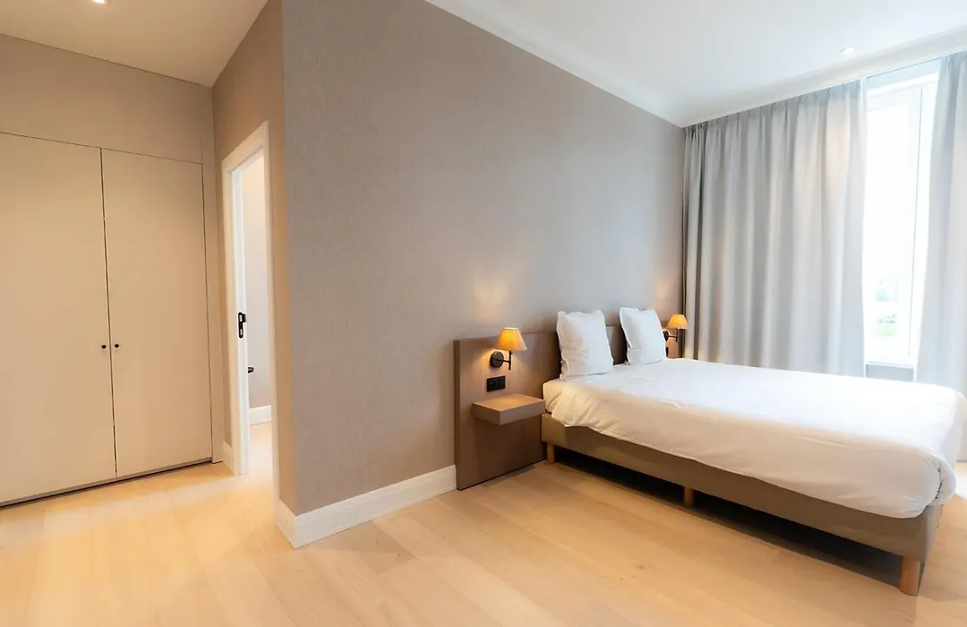 Hotel Lodewijk Van Male-1
