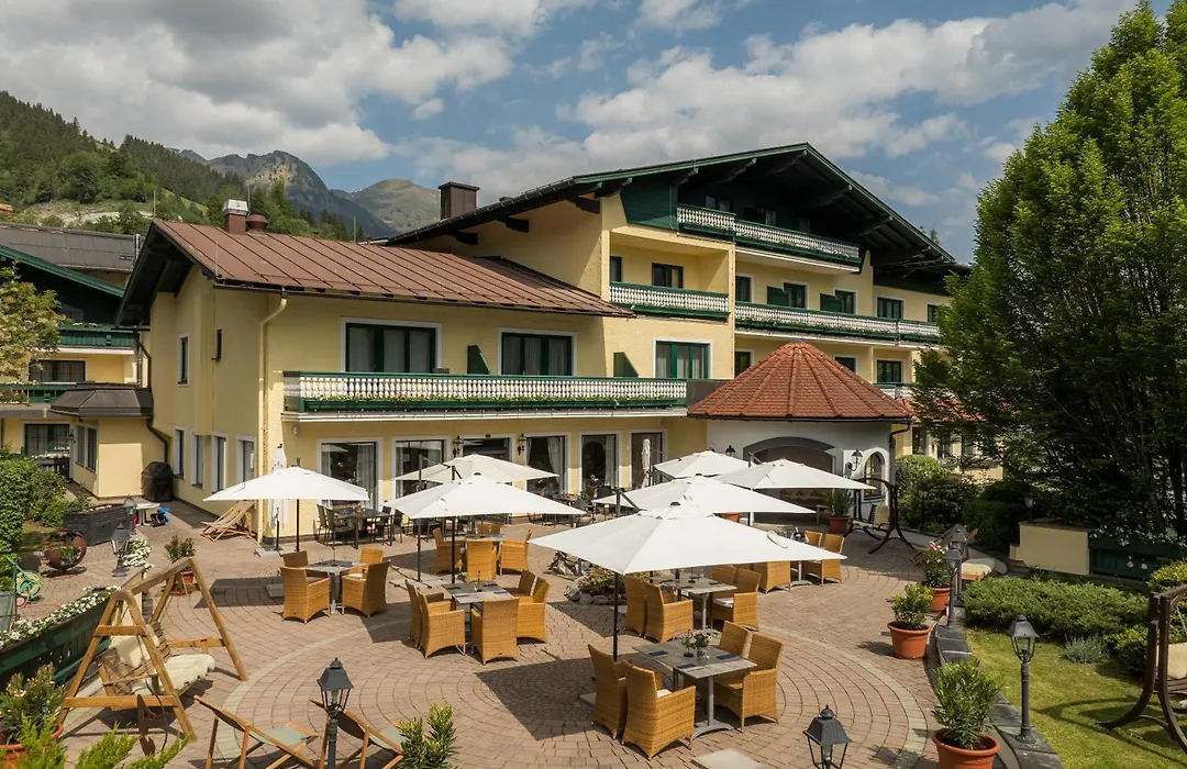 Hotel Zum Stern Inkl Gasteiner Bergbahnen Im Sommer-1