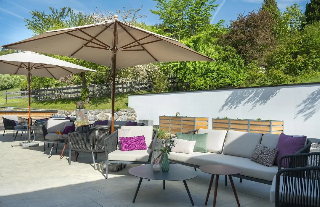 Hartungs Hoteldorf-1