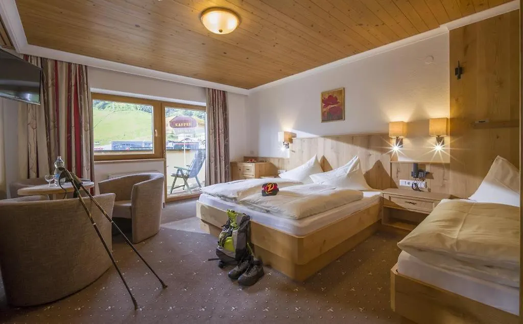 Hotel Garni Klocker-1