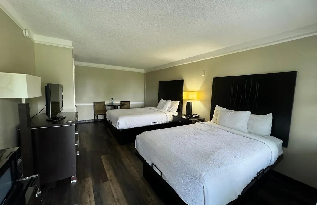 Quality Inn & Suites Tuscaloosa Near University-1