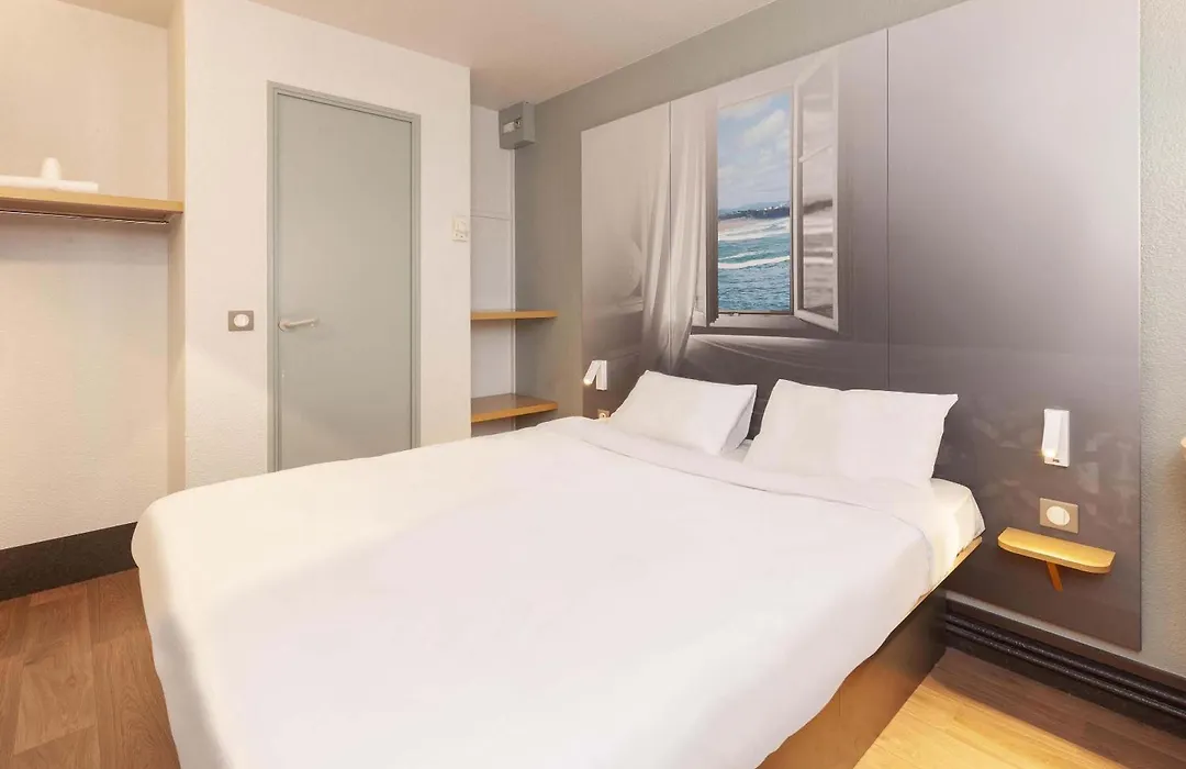 B&B Hotel Bayonne-1