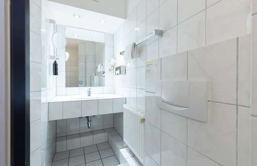 Select Hotel Elisenhof Mönchengladbach-1