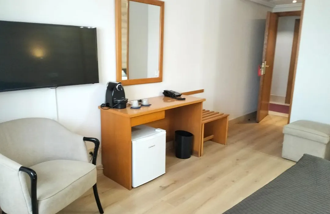 Hotel Helmántico-1