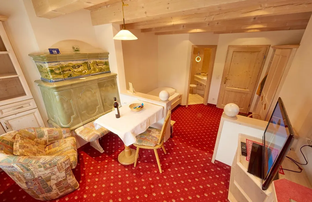 Hotel Schwarzwald-Gasthof Rößle-1
