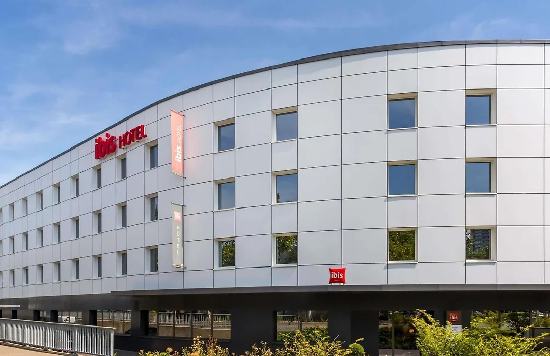 Ibis Geneve Petit Lancy-1