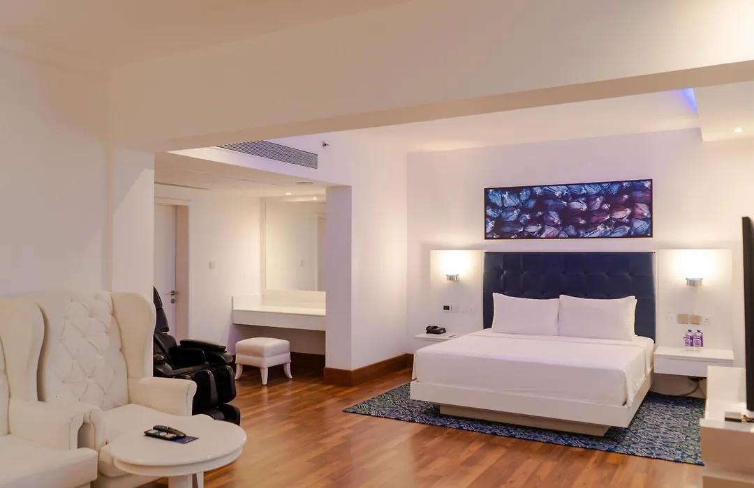 Radisson Blu Kochi-1