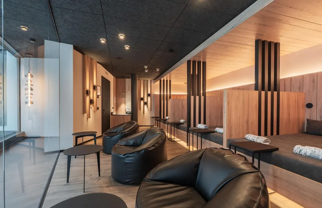 Hotel Madonnina Resort And Wellness-1