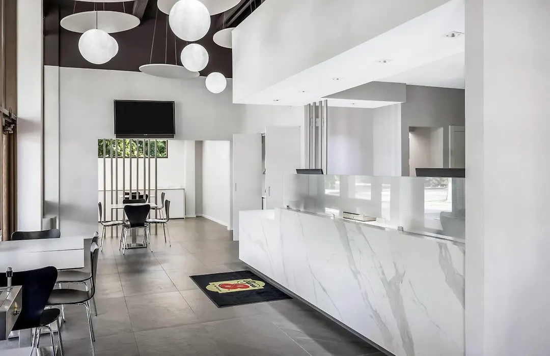 Super 8 By Wyndham Riviera Beach West Palm Beach-1