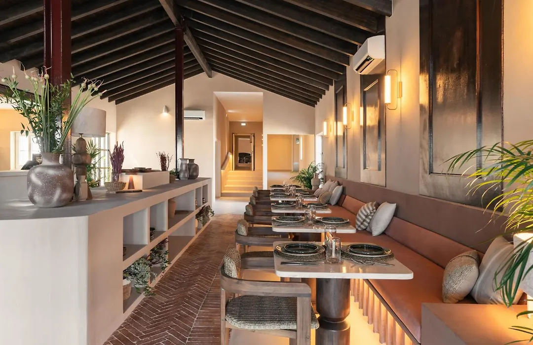 Solar Alvura Boutique Hotel-1