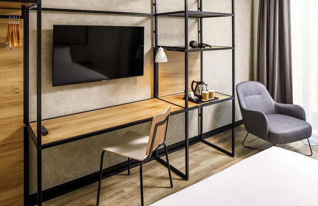 Ibis Bourgoin Jallieu Medipole-1