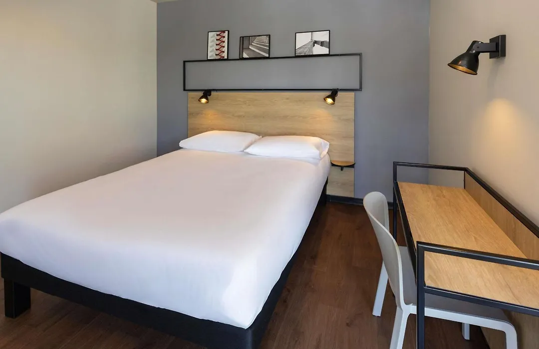 Ibis Marseille Marignane Technopole-1