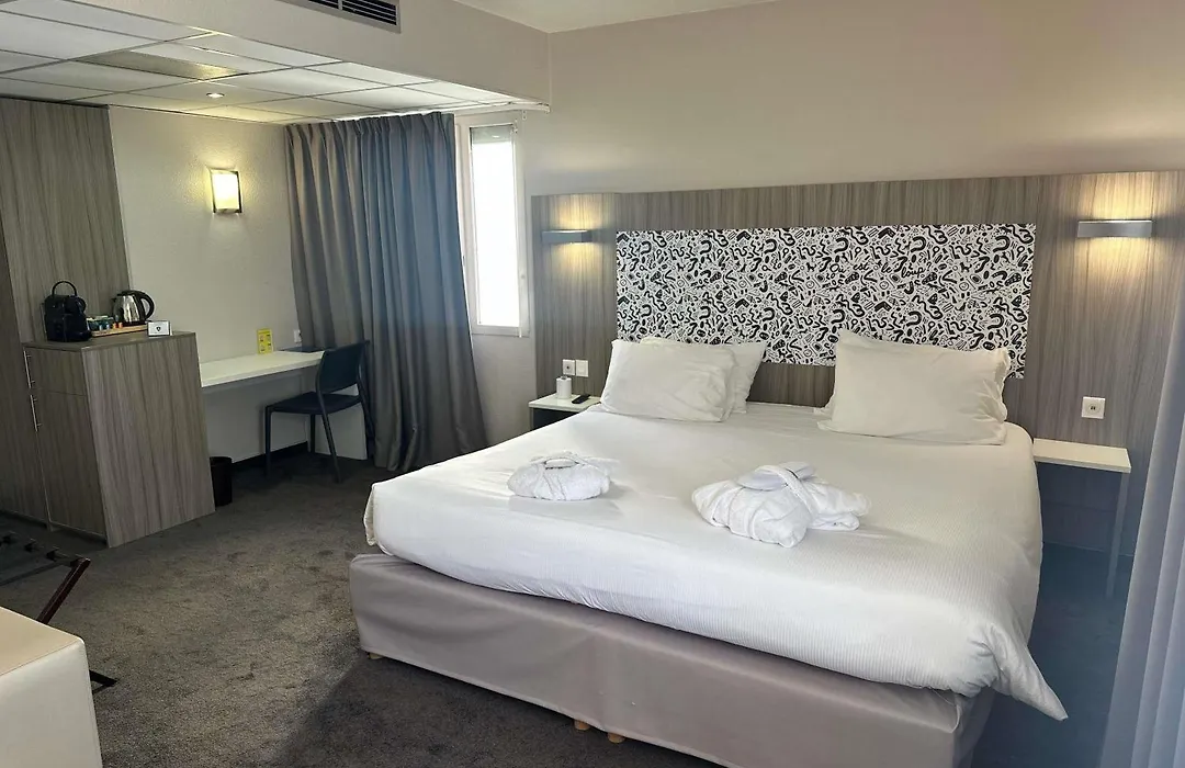 Ibis Styles Lyon Gorge De Loup Saphir-1