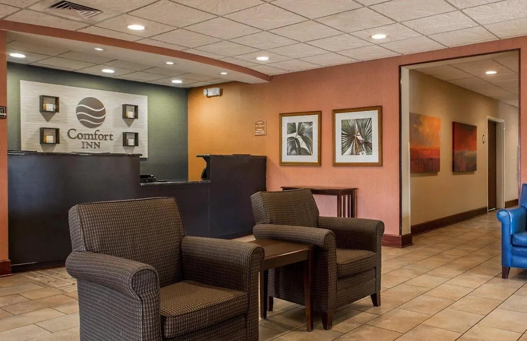 Comfort Inn & Suites Lumberton Central I-95-1
