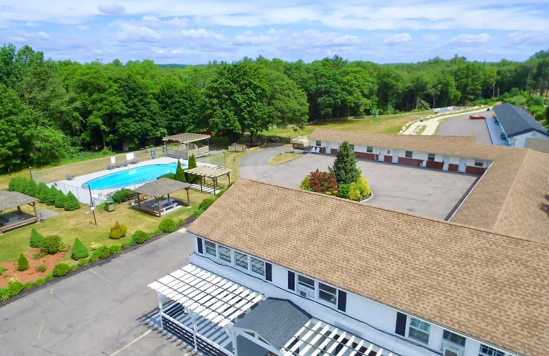 Aquastar Inn-1