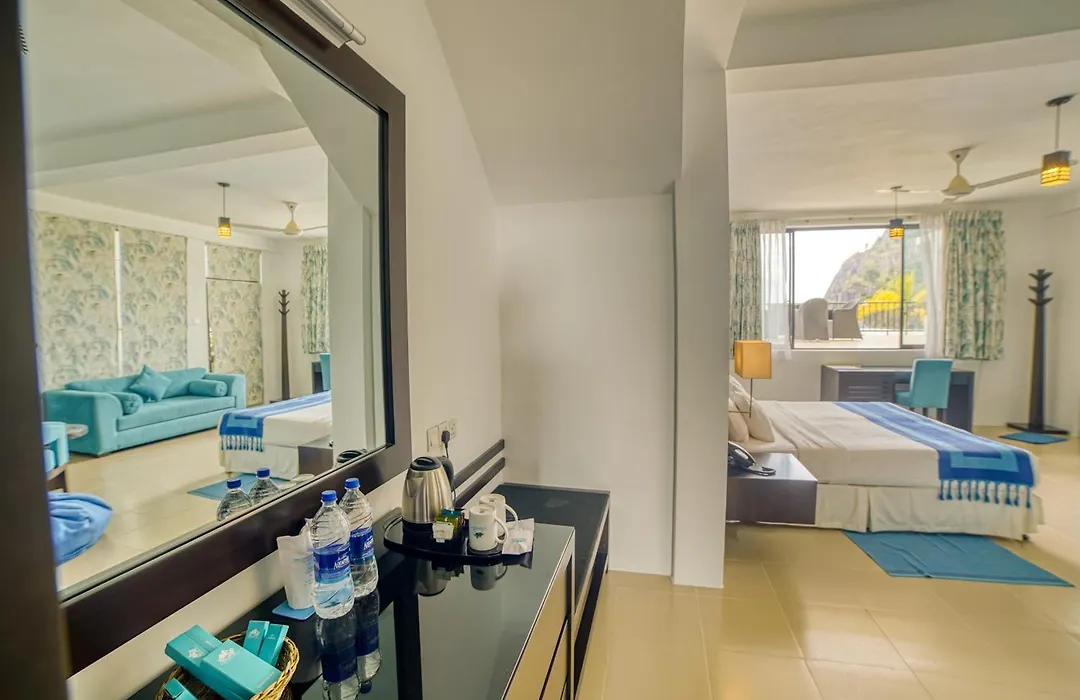 The Pinnacle Ella Boutique Hotel And Spa-1