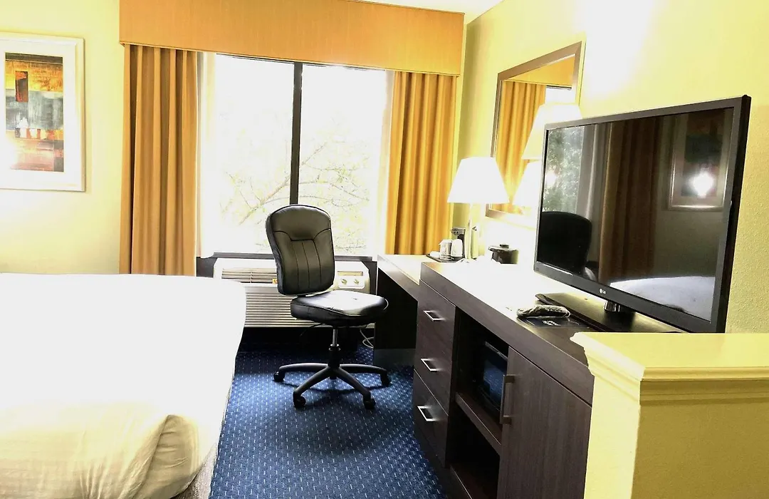 Park Inn By Radisson Albany-1
