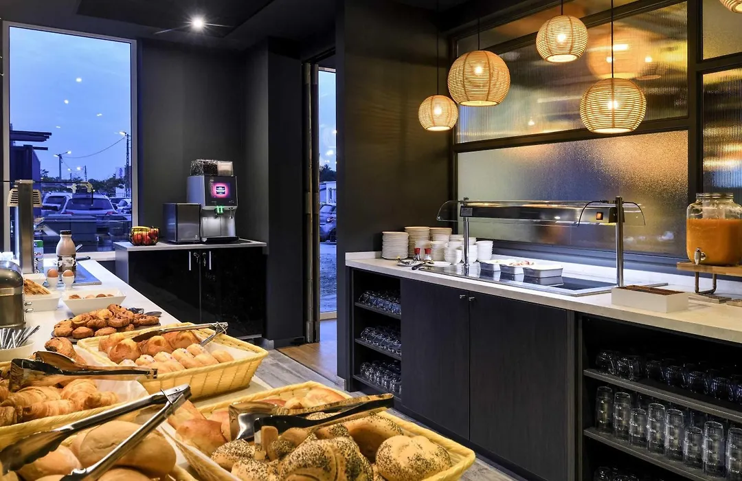 Ibis Styles Bredene-1
