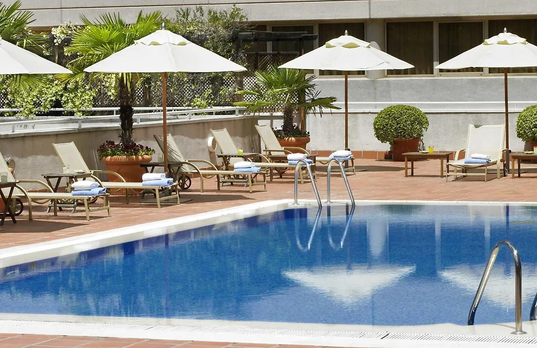 Novotel Campo De Las Naciones-1