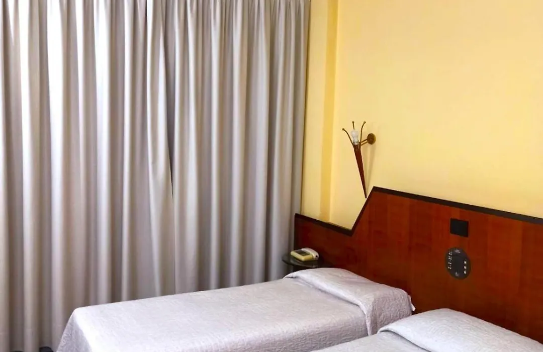 Hotel Cangrande Di Soave-1