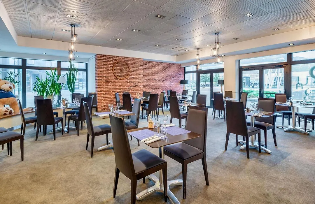 Novotel Grenoble Centre-1