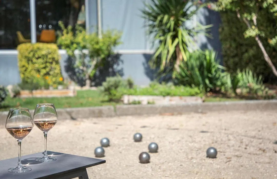 Mercure Cavaillon-1