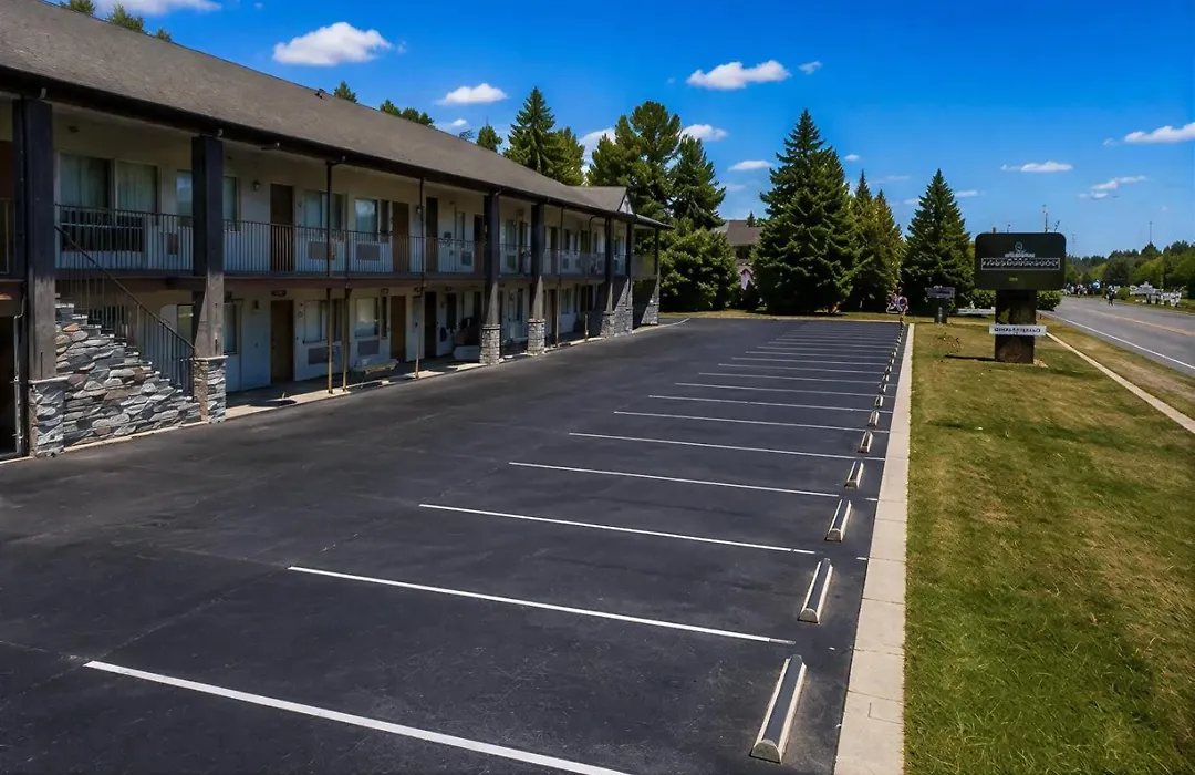 Brentwood Inn & Suites - Lynchburg-1