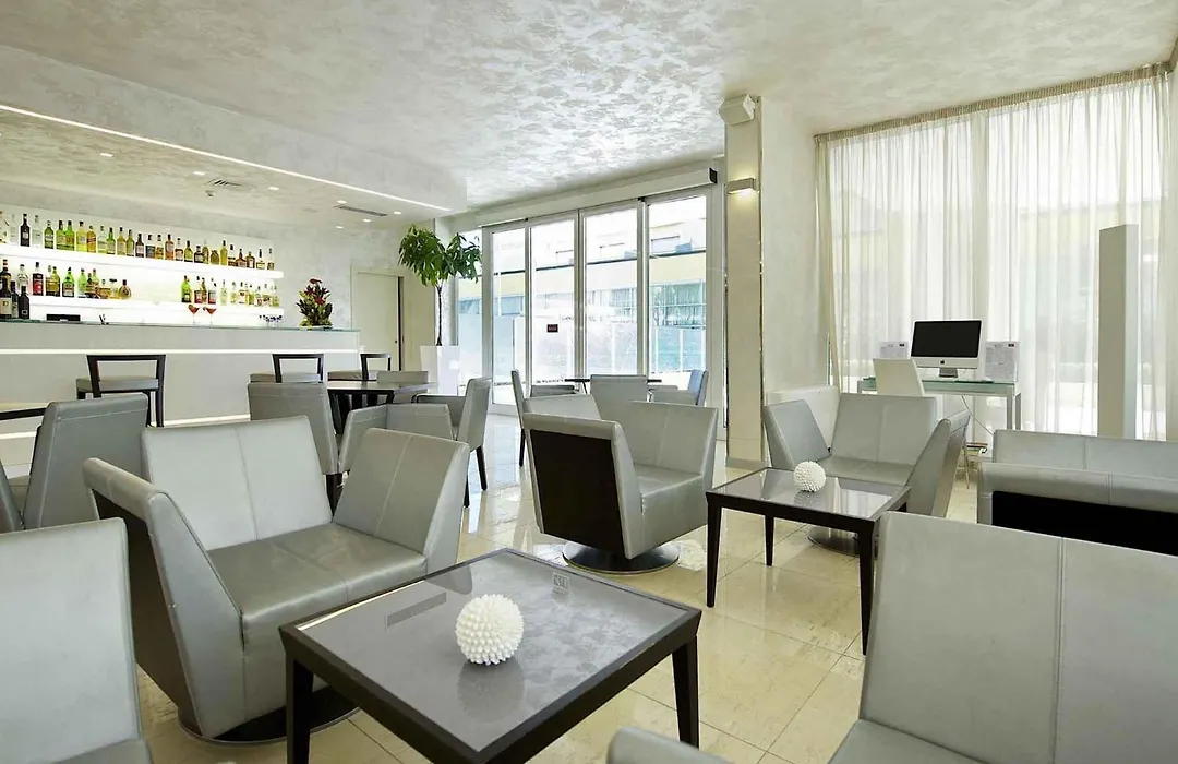 Mercure Hotel Rimini Artis-1