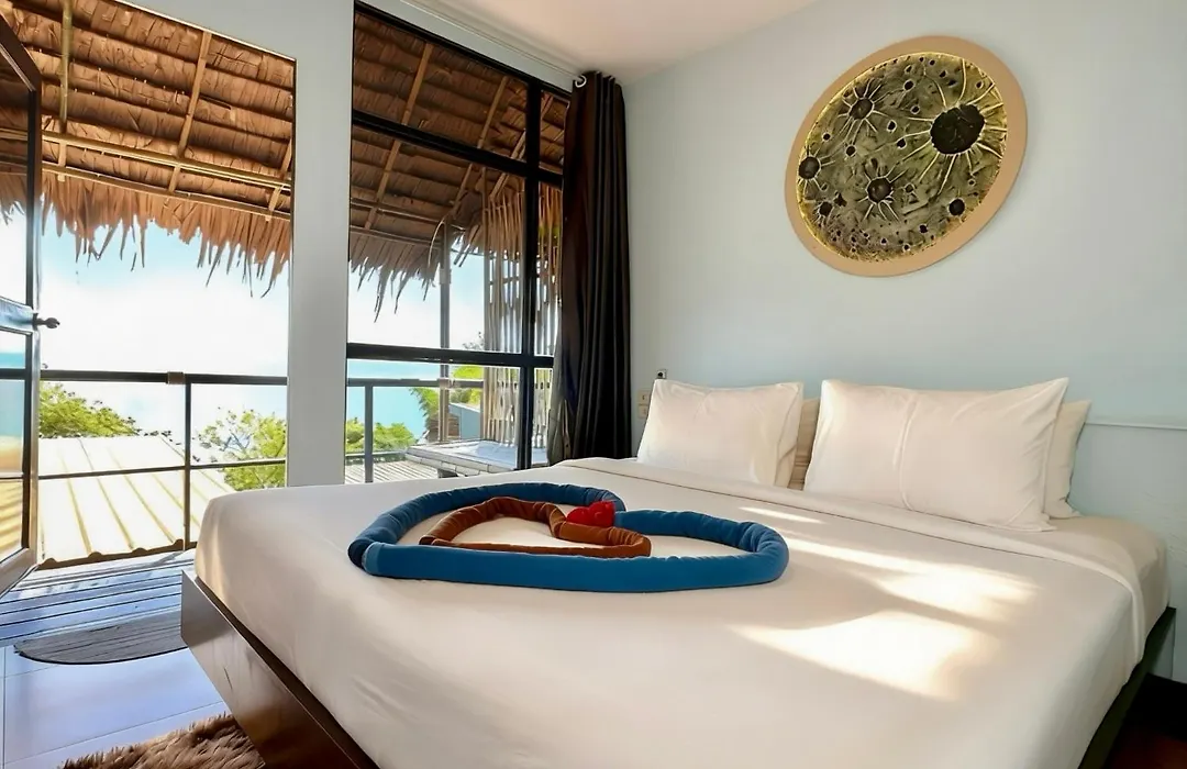 Phi Phi Sea Sky Resort-1
