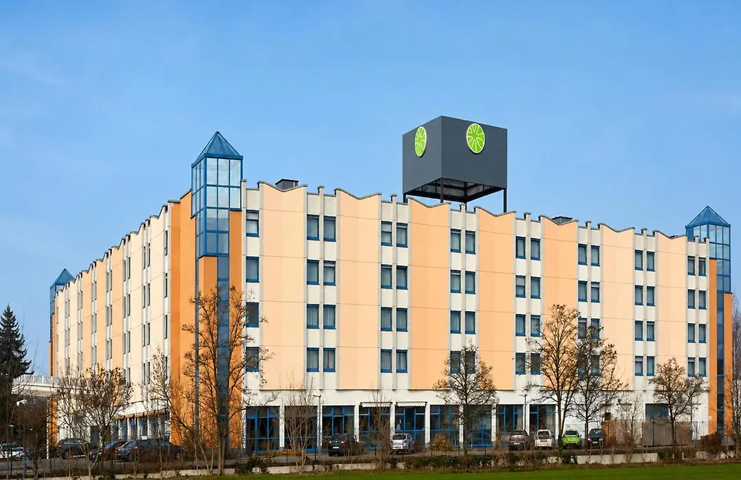 H+ Hotel Leipzig-Halle By Sunday Hotels-1