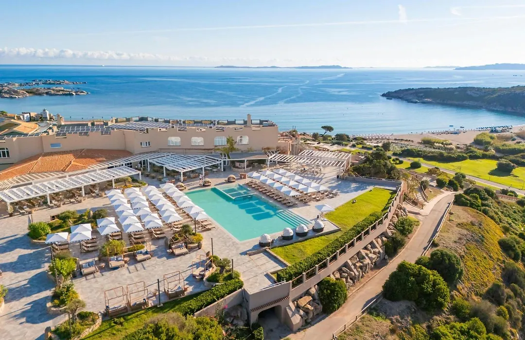 Mangia'S Sardinia Resort, Autograph Collection-1