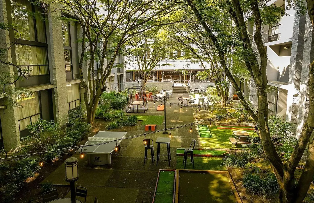 Hotel 116, A Coast Hotel Bellevue-1
