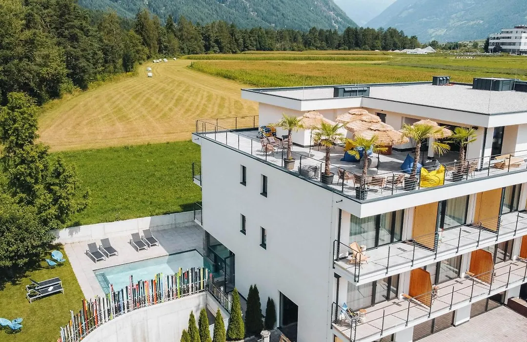 Hotel Wochtla Buam Aktivhotel Am Kronplatz Mit Sauna-1