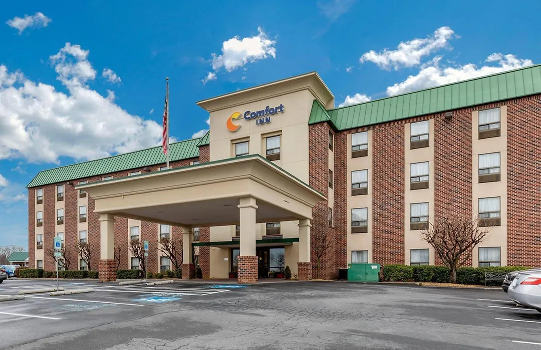 Comfort Inn Aikens Center-1