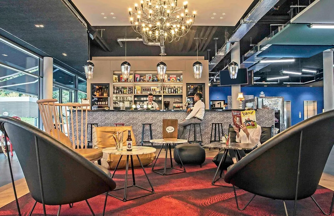Ibis Styles Geneve Carouge-1