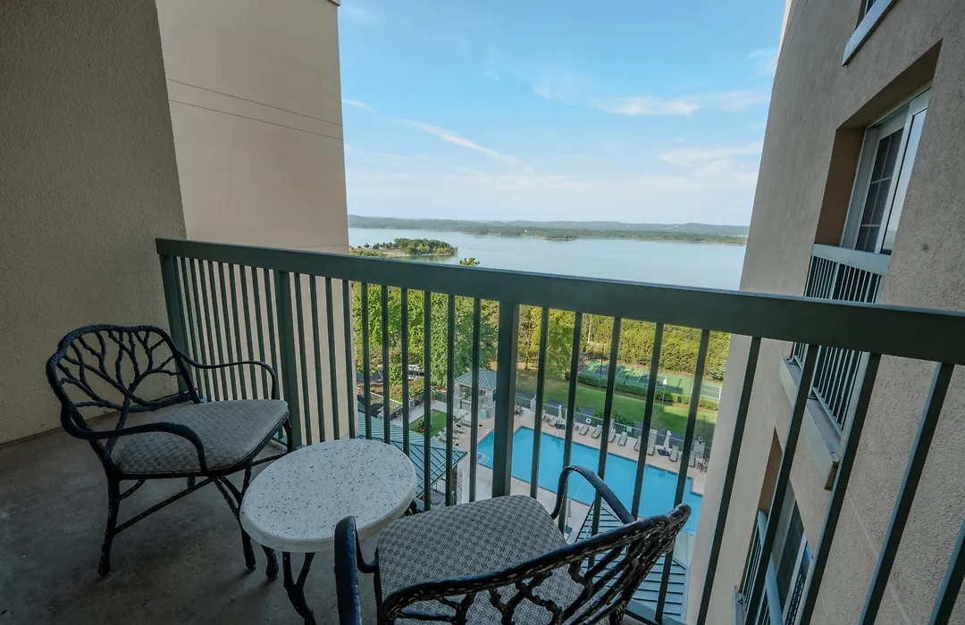 Chateau On The Lake Resort Spa And Convention Center-1